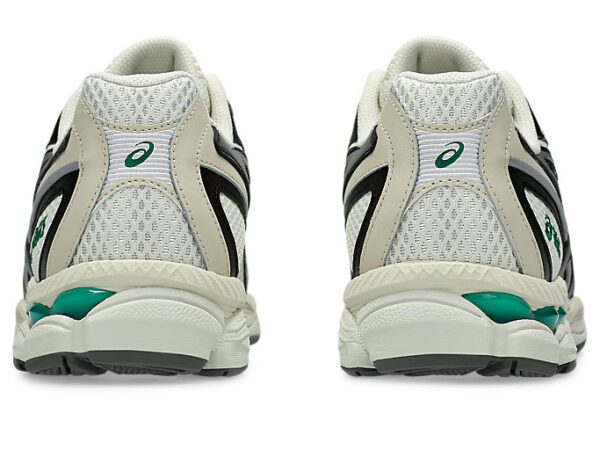 Asics Gel NYC Chêne pâle/gris truffe – Image 4