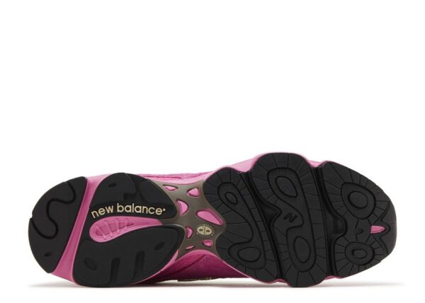 New Balance 1000 Tan Pink Green – Image 4