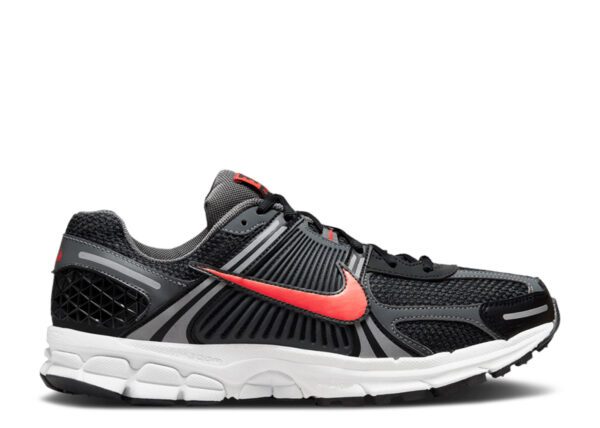 Nike-Zoom-Vomero-5-Black-Picante-Red-1.jpg