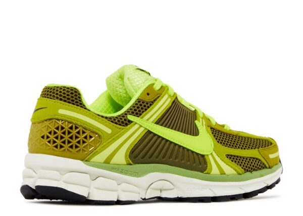 Nike Zoom Vomero 5 Olive Flak Volt – Image 3