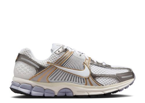 Nike-Zoom-Vomero-5-Platinum-Tint-Metallic-Gold-1.jpg