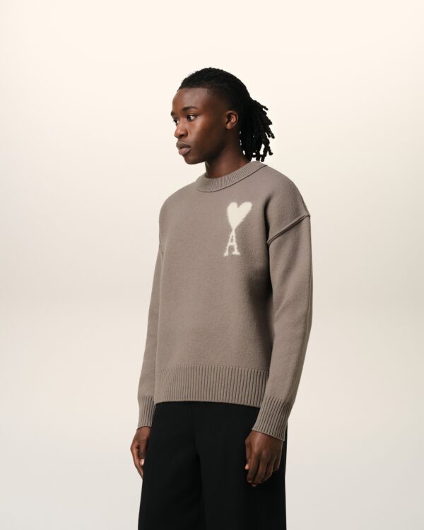 Pull Taupe Ami de Coeur En Laine – Image 6