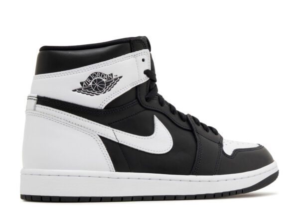 Air Jordan 1 Retro High OG Black White – Image 3