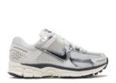 nike-zoom-vomero-5-photon-dust-1.jpg