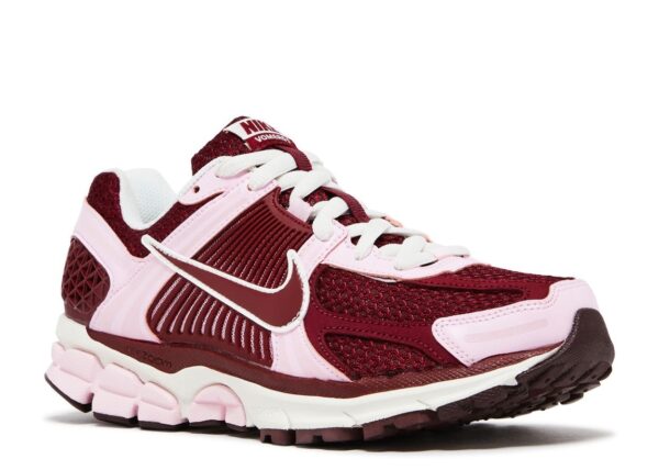 Nike Zoom Vomero 5 Pink Foam Team Red – Image 2