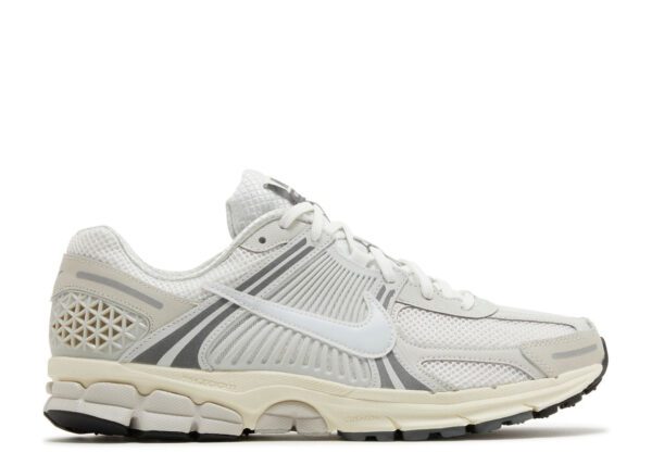 nike-zoom-vomero-5-platinum-tint-1.jpg