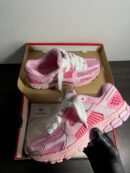 VOMERO 5 | PINK (LACETS PERSONNALISÉS GRATUITS INCLUS)