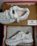 VOMERO 5 | WHITE (LACETS PERSONNALISÉS GRATUITS INCLUS)