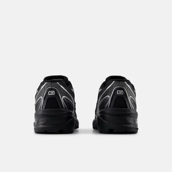 740 chaussures Noir avec argent métallisé – Image 6
