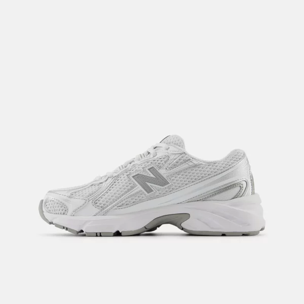 740 chaussures Blanc avec Argent Métallisé