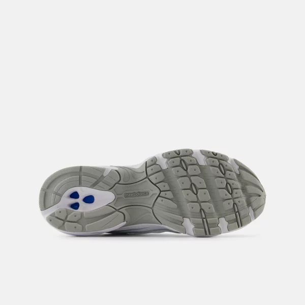 740 chaussures Blanc avec Argent Métallisé – Image 6