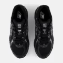 740 Chaussures noires