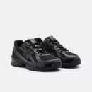 740 chaussures  Noir avec ciment