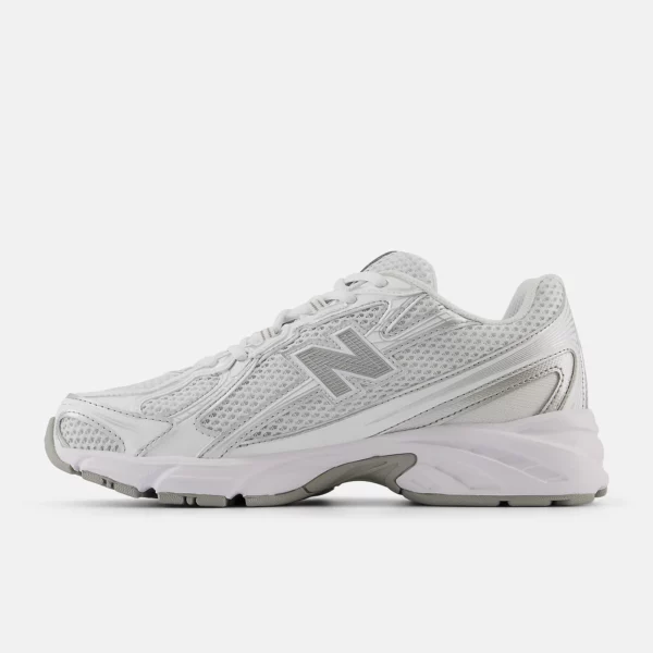 740 chaussures Blanc avec Argent
