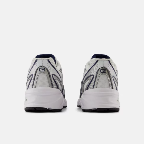740 chaussures NB Navy avec White et Shadow Grey – Image 6