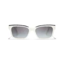 Channel Square Sunglasses - Noir et blanc. Verres : gris, dégradé