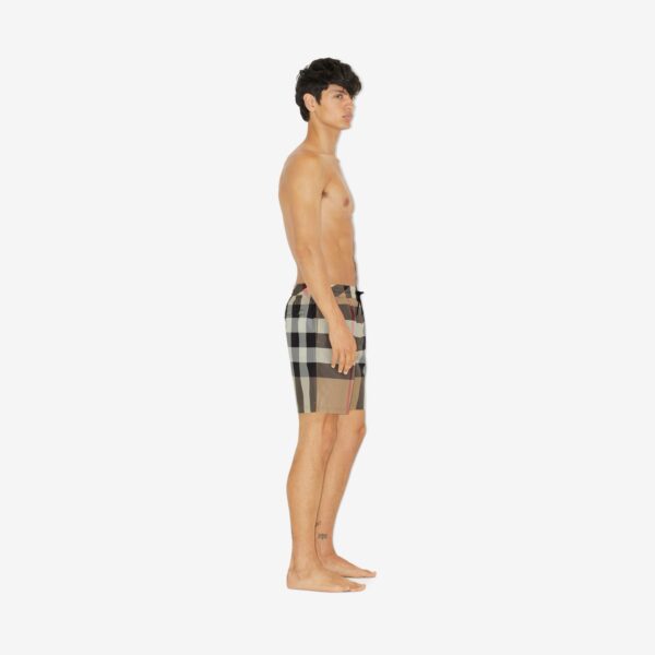 Short Burberry – Image 4